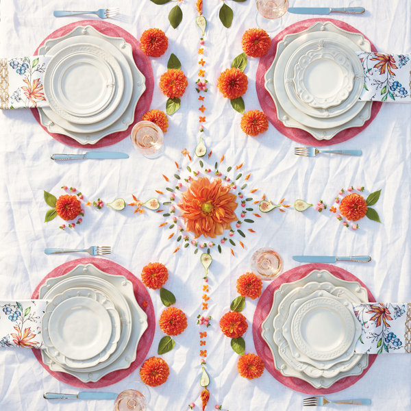 Berry & Thread Chambray Scalloped Dessert/Salad Plate - By Juliska main image 0